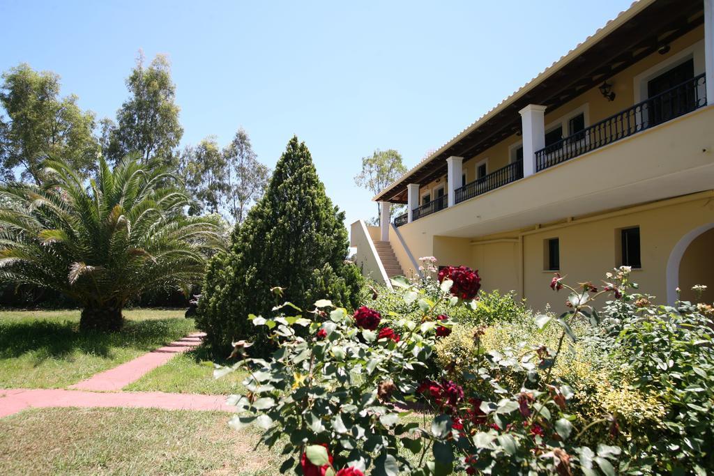 Marini Apartments Moraitika Exterior foto