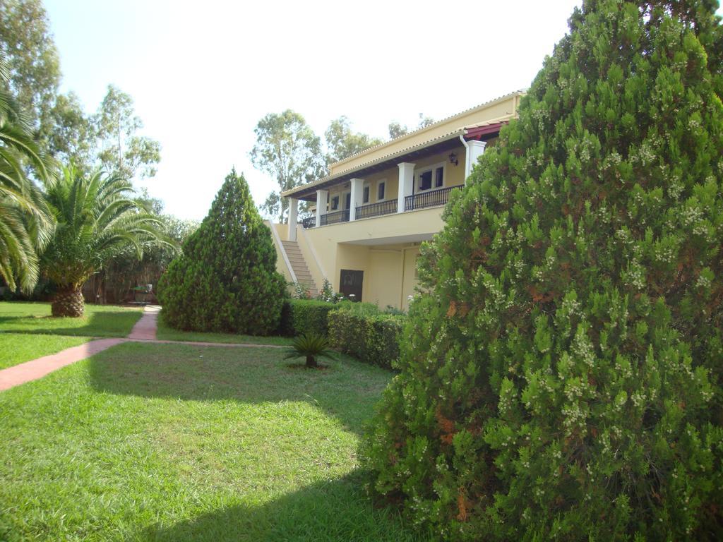 Marini Apartments Moraitika Exterior foto
